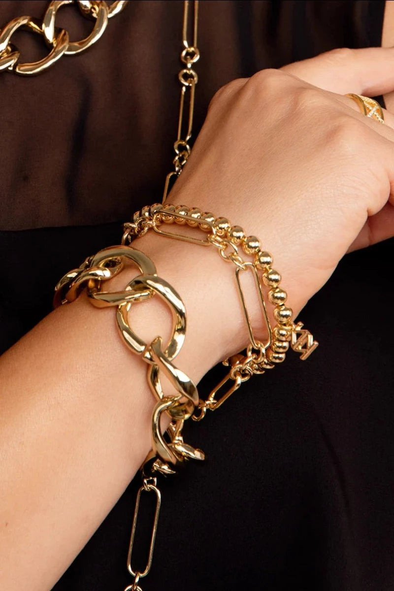 Curb Chain Link Bracelet