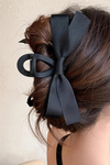 Black Bow Clip