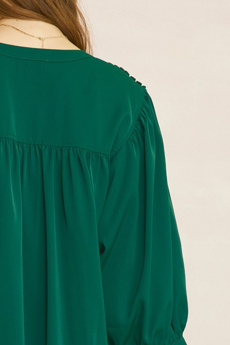 Autumn Court Top in Hunter Green